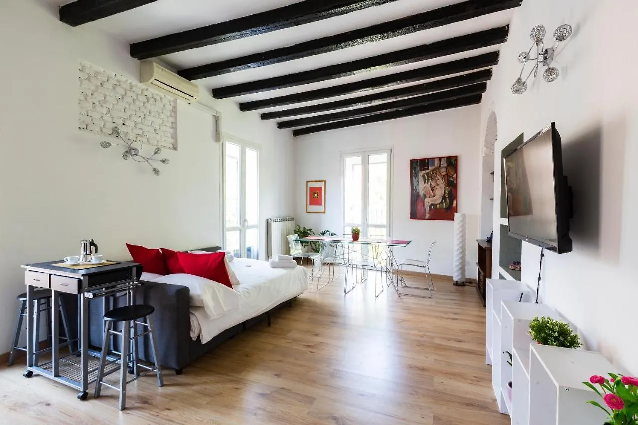 Bright Flat Sempione - Citylife Milan Apartment