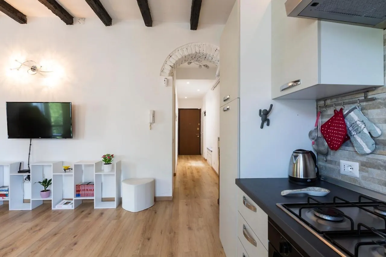 Bright Flat Sempione - Citylife Milan Apartment